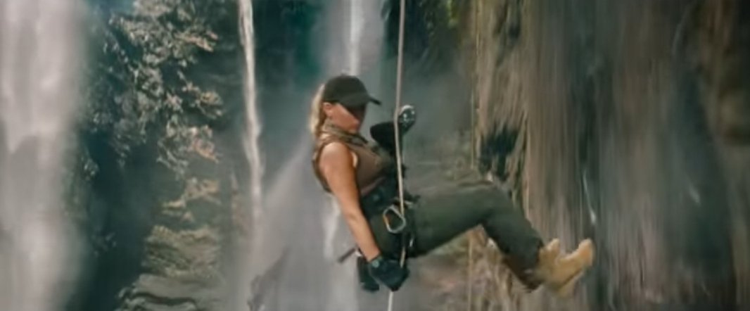 Scarlett in jurassic world rebirth